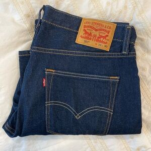 Levi’s dark wash men’s 501 jeans 34 x 30